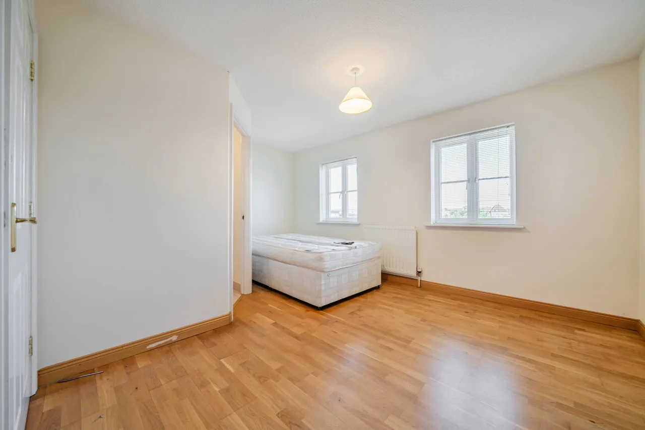 Battery Road, SE28, photo 5