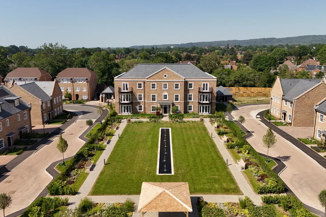 The Orchards, Leighwood Fields, GU6, photo 19