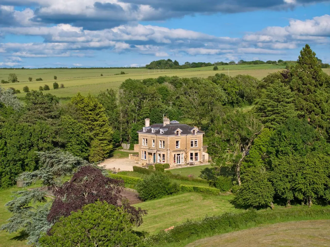 7 bed house for sale — Little Compton, Moreton-in-Marsh, Warwickshire, GL56 0SW