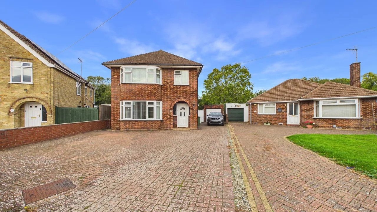 Francis Gardens, Peterborough, photo 32