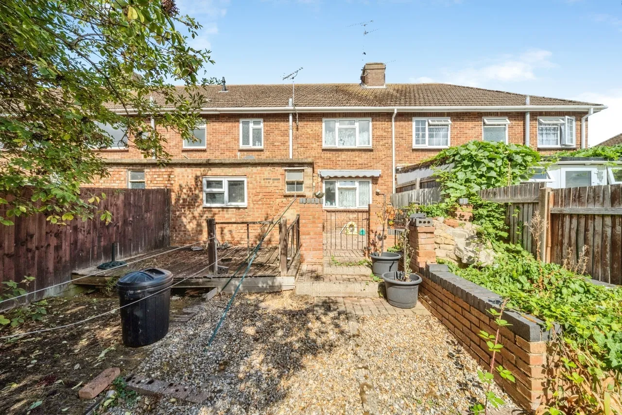 The Limes, Bletchley, Milton Keynes, Buckinghamshire, MK2, photo 17