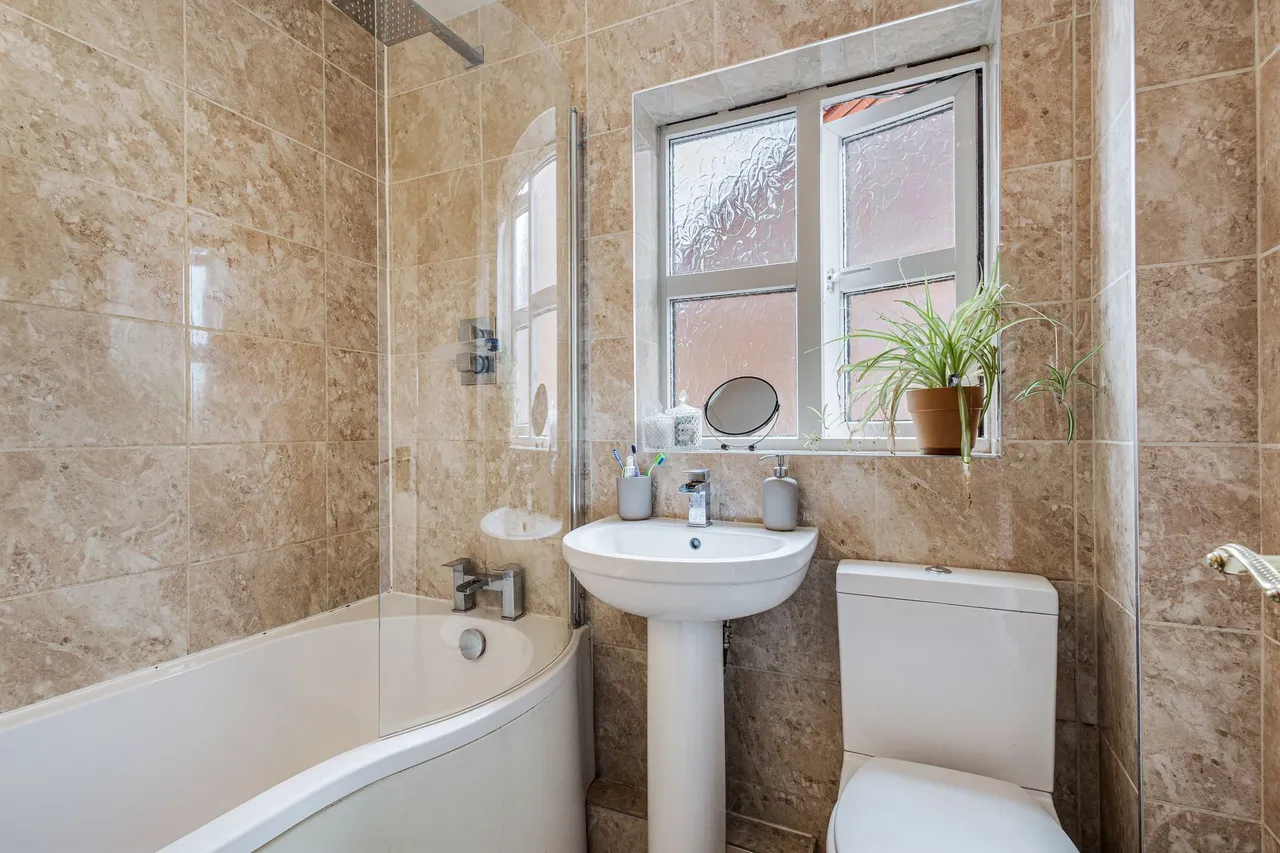 Dodson Close, Ashton-In-Makerfield, Wigan, Wigan, WN4 8TY, photo 15