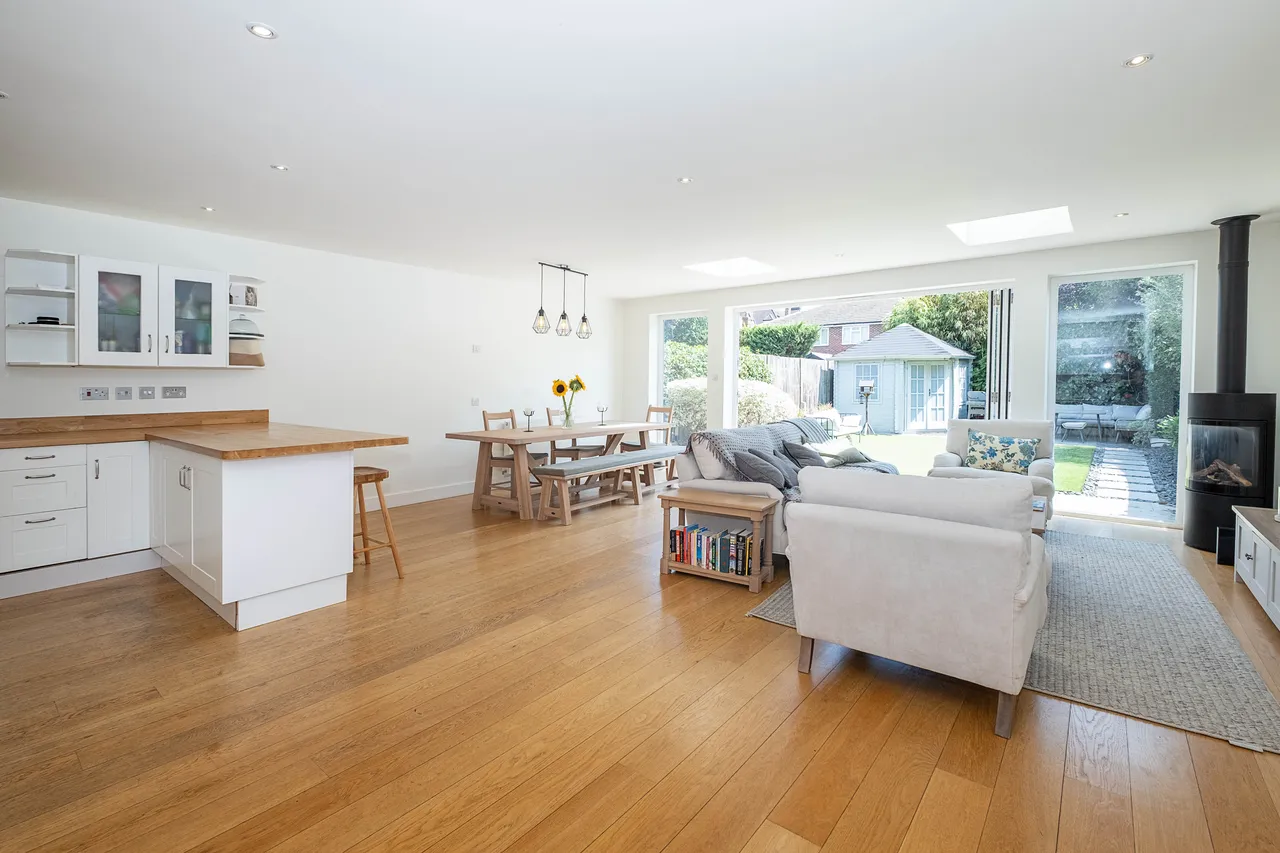 The Drive, London, SW20, photo 11