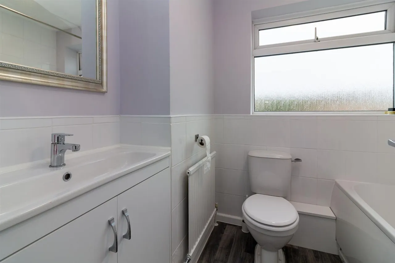 East Acres, Cotgrave, NG12, photo 8