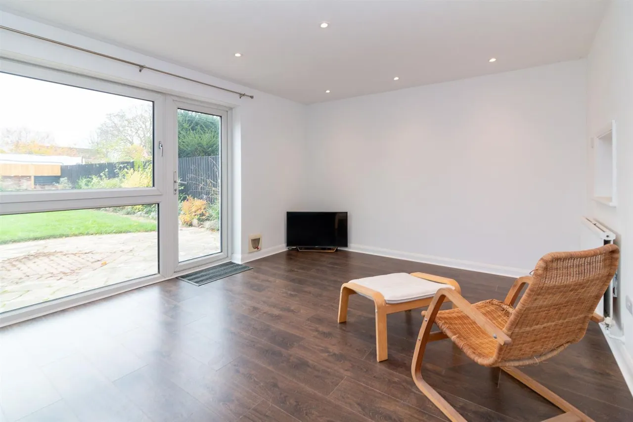 East Acres, Cotgrave, NG12, photo 5