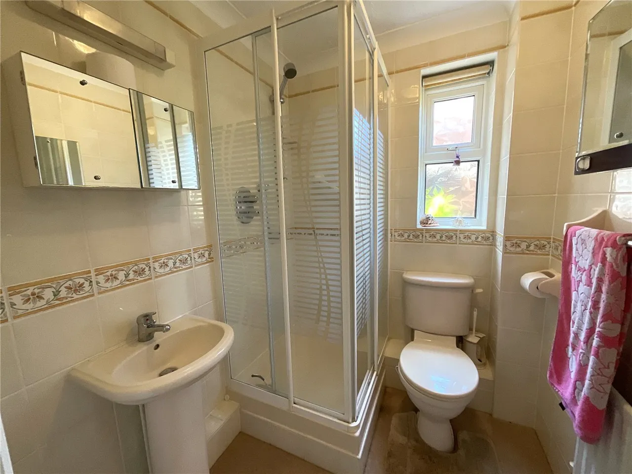 Wortley Road, Highcliffe, Christchurch, Dorset, BH23, photo 2