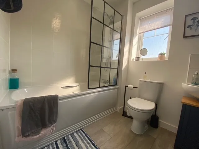 Malvern Oak Close, Cradley, WR13, photo 8