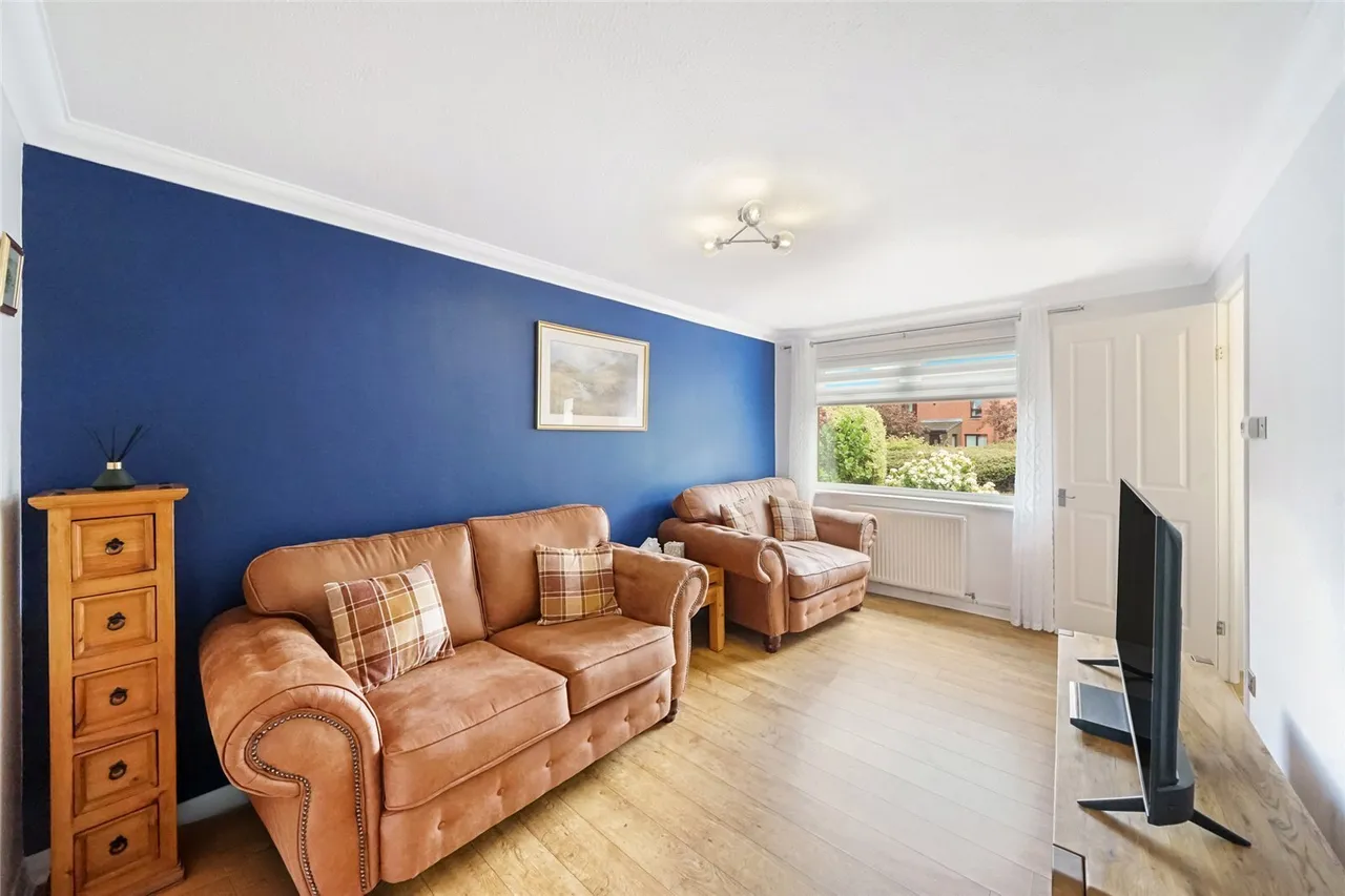 Arns Grove, Alloa, FK10, photo 4