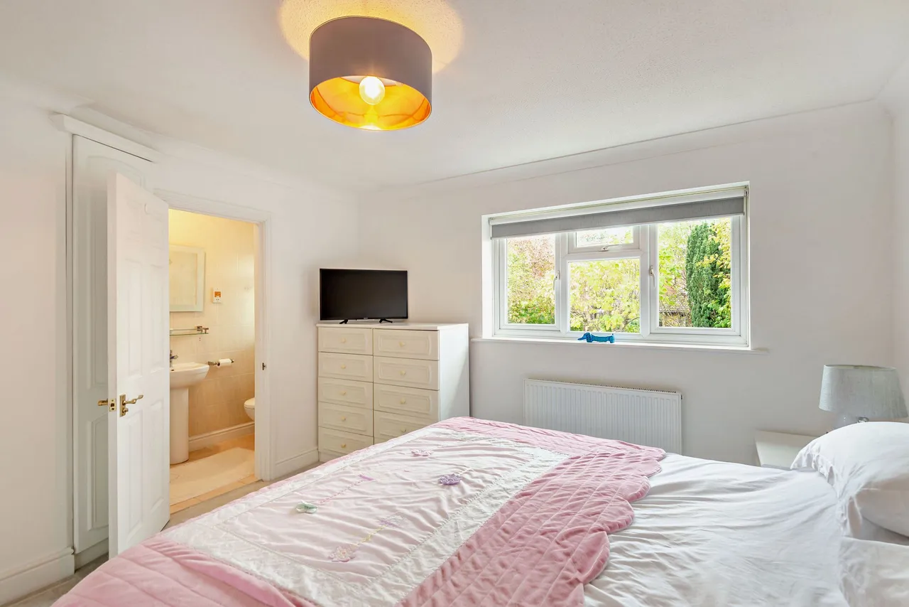 Winkfield Row, Bracknell, RG42, photo 14