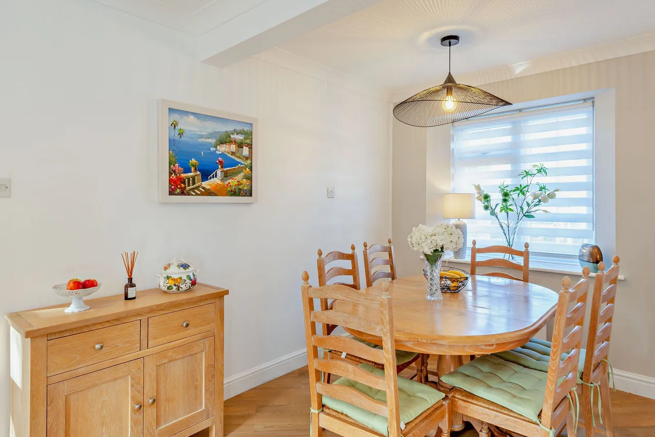 Winkfield Row, Bracknell, RG42, photo 4