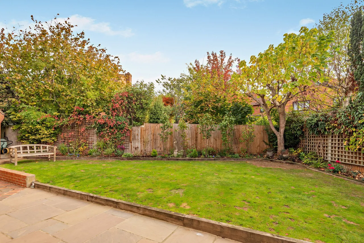 Winkfield Row, Bracknell, RG42, photo 17
