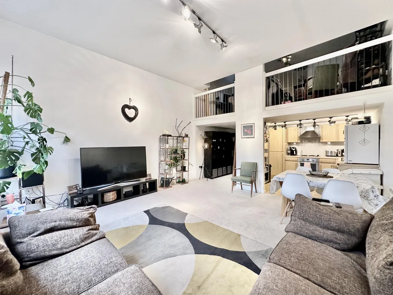 1 bed flat for sale, Wadsley Park Village, Sheffield, S6