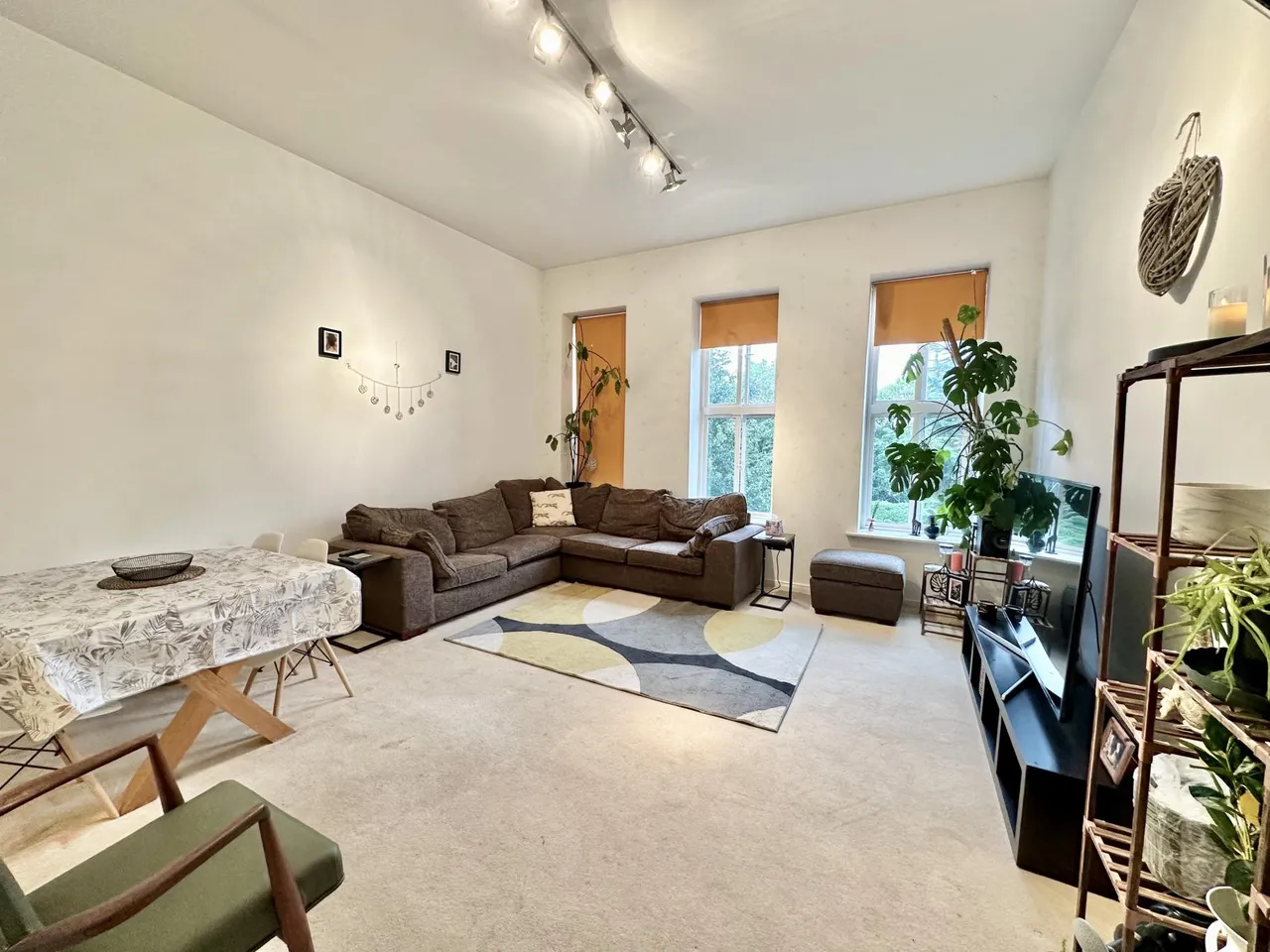 Wadsley Park Village, Sheffield, S6, photo 9