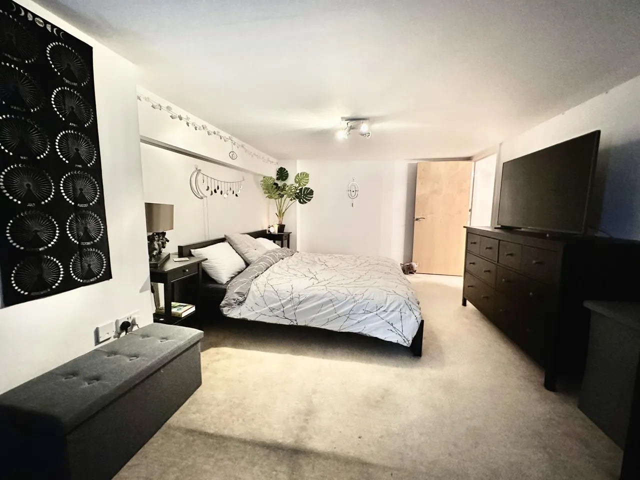 Wadsley Park Village, Sheffield, S6, photo 18