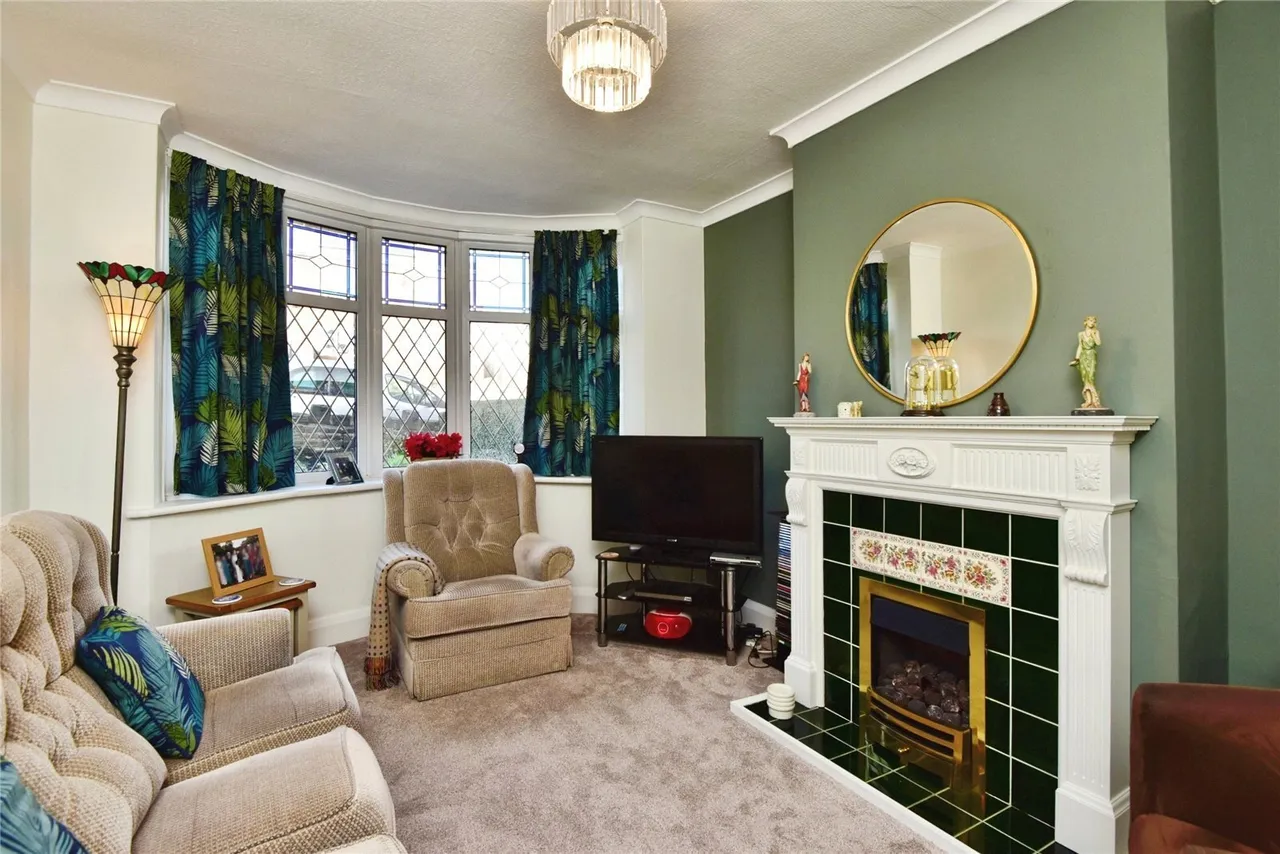 Hunters Way, Stoke-on-Trent, Staffordshire, ST4, photo 2