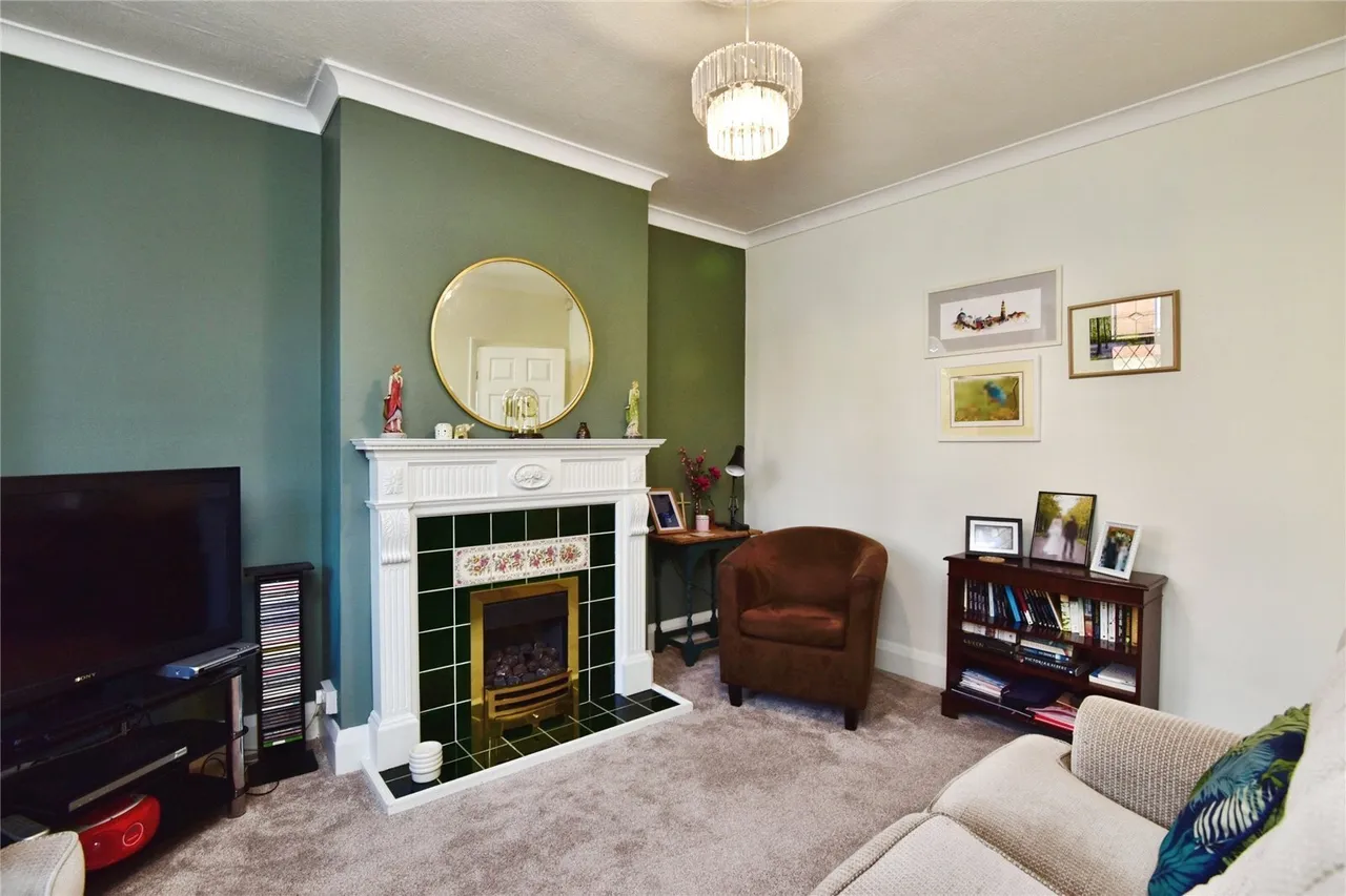 Hunters Way, Stoke-on-Trent, Staffordshire, ST4, photo 3