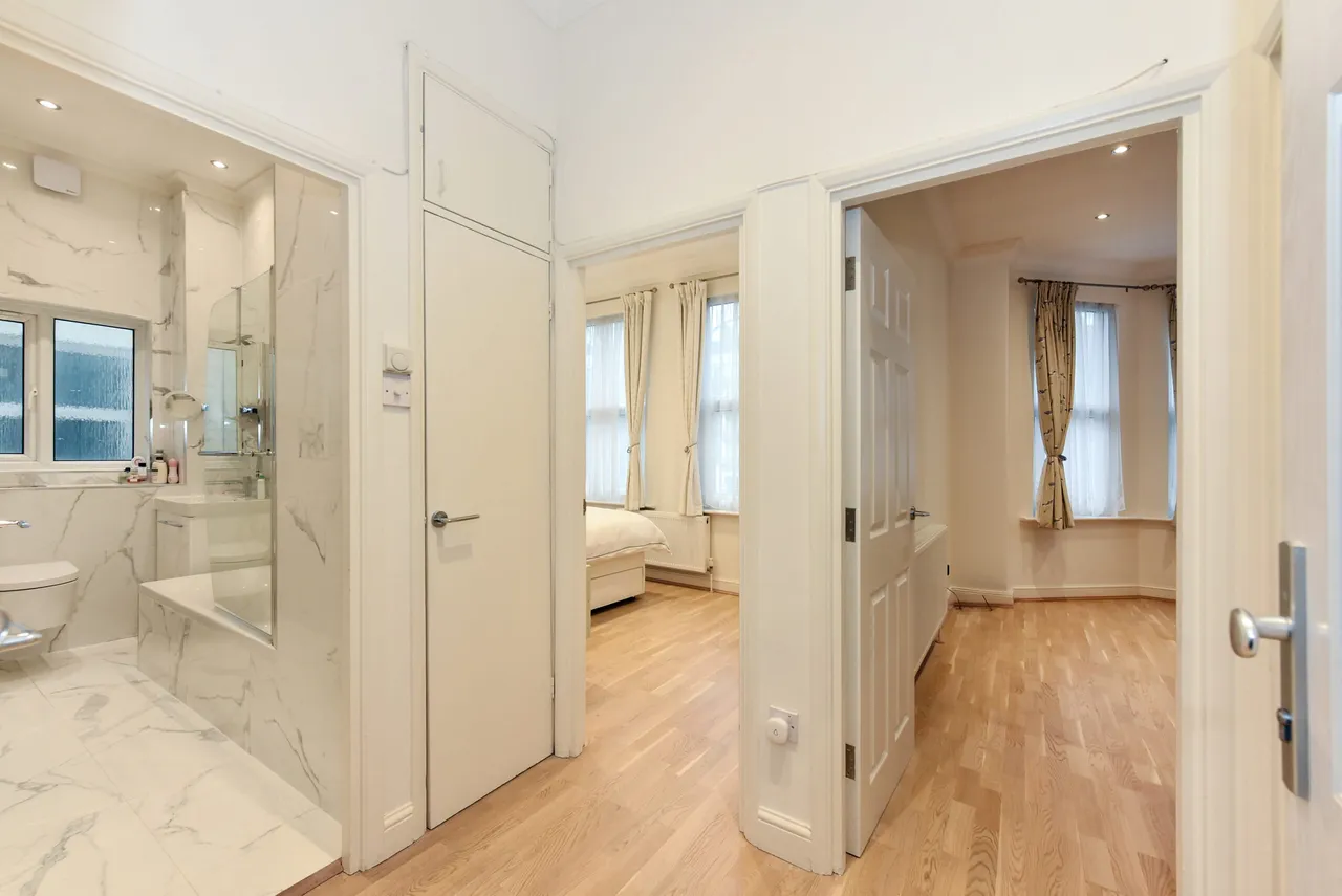 Shoot Up Hill, LONDON, NW2 3QA, photo 9