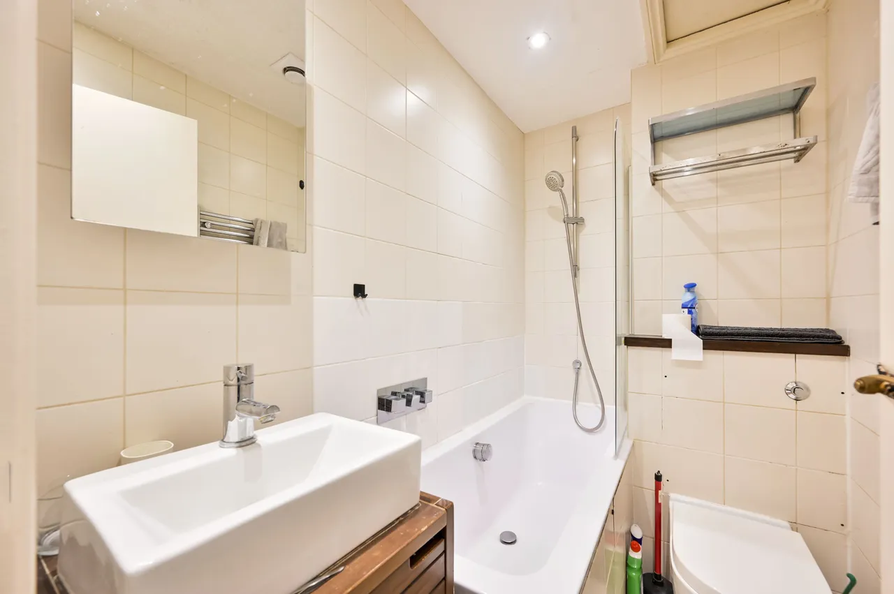 203b Bravington Road, London, photo 6