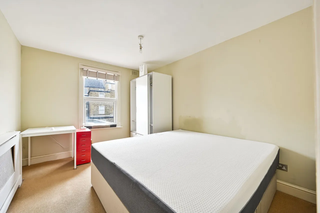 203b Bravington Road, London, photo 4