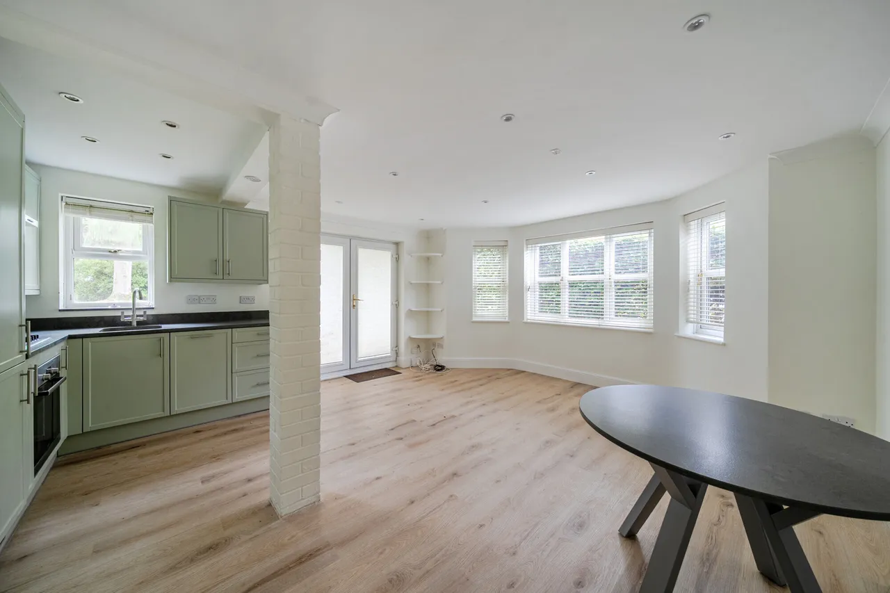 Sydney Road, Guildford, GU1, photo 2
