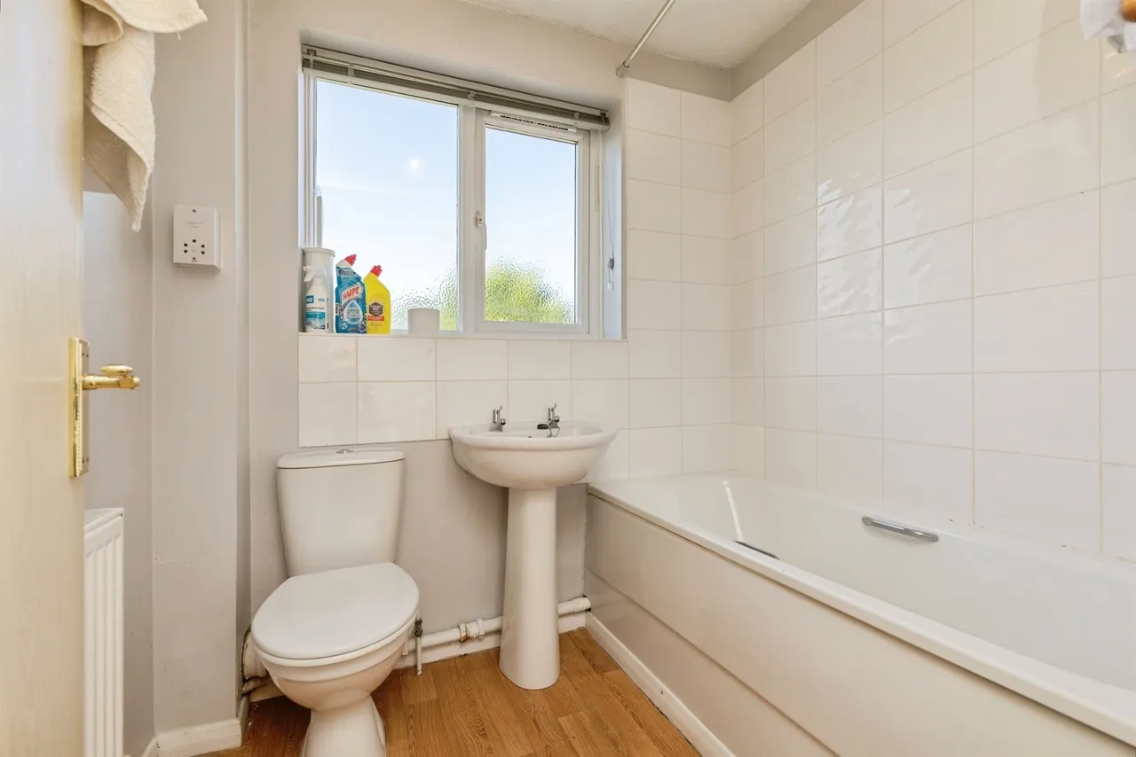 New Road, Stoke Gifford, BS34, photo 17