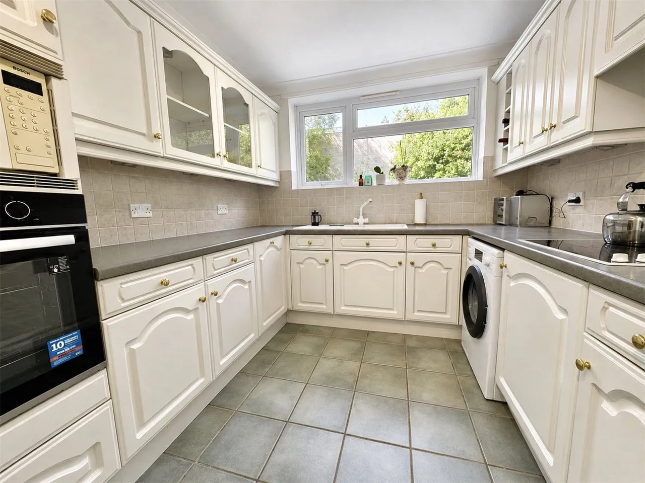 2 bed flat for sale — Surrey Road, Poole, Dorset, BH12