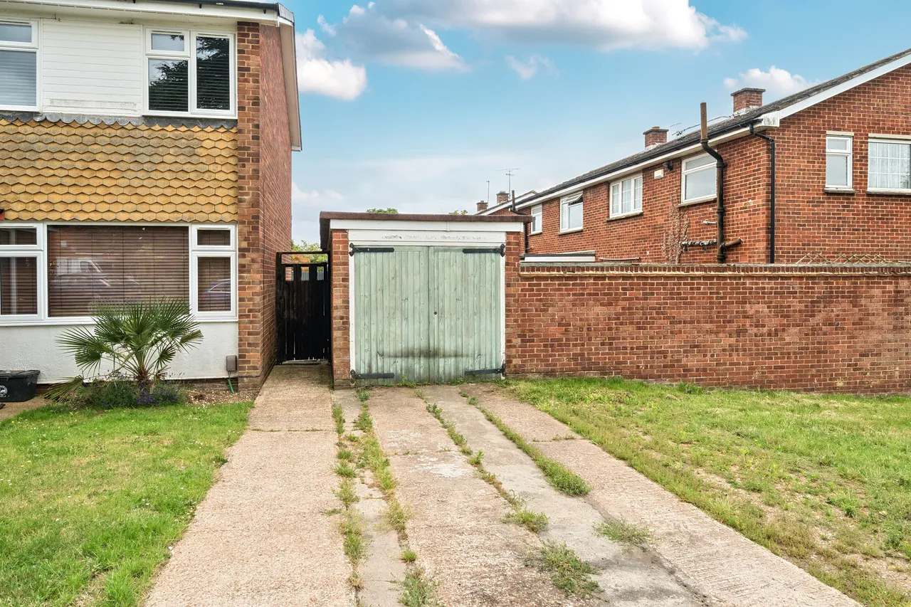 Devonshire Green, Farnham Royal, SL2, photo 7