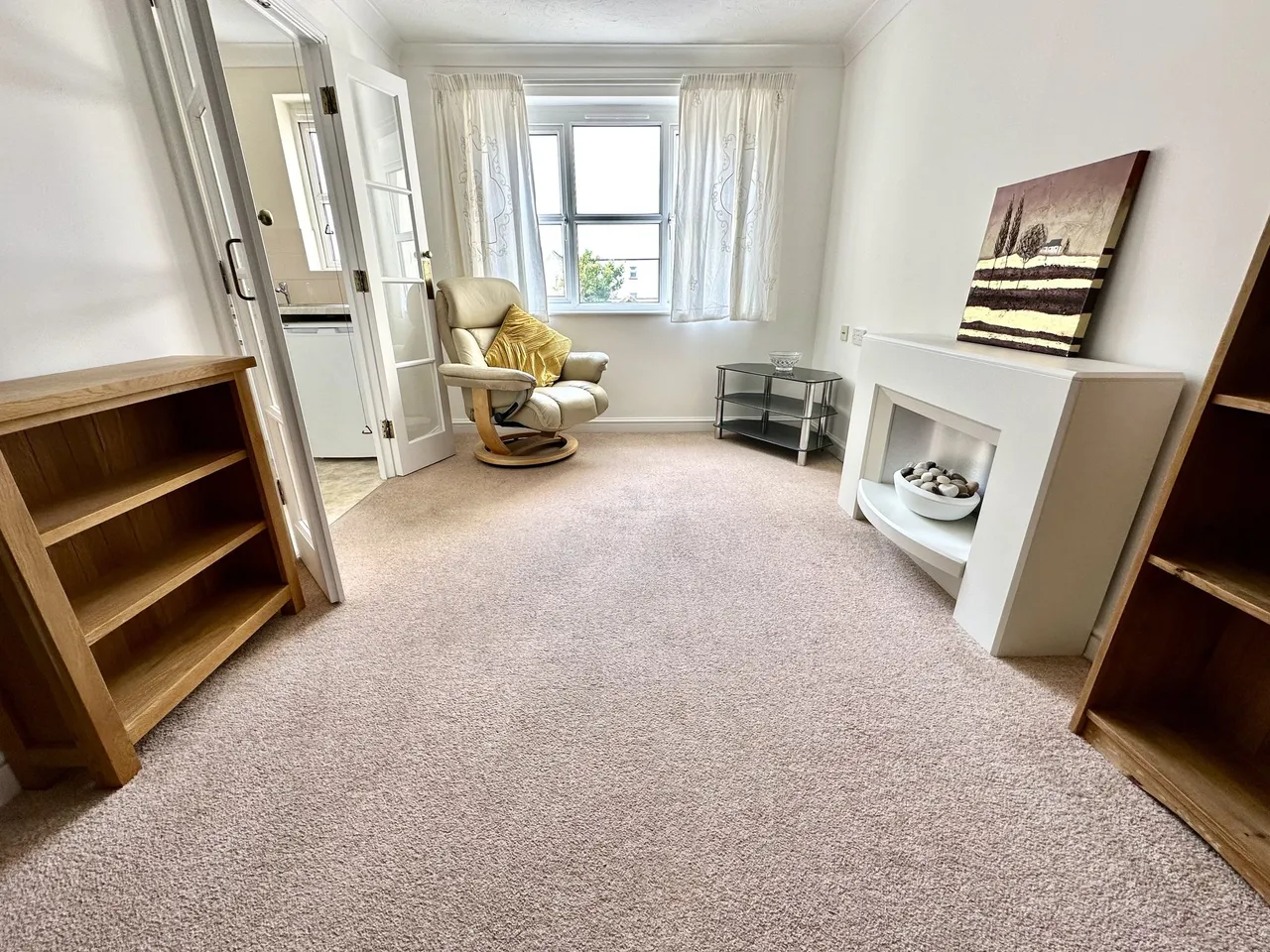 Cliff Road, Bay Court, TR11, photo 6