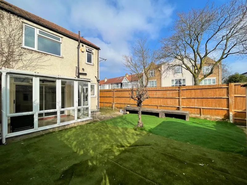 Granton Road, London SW16 5AN, photo 3