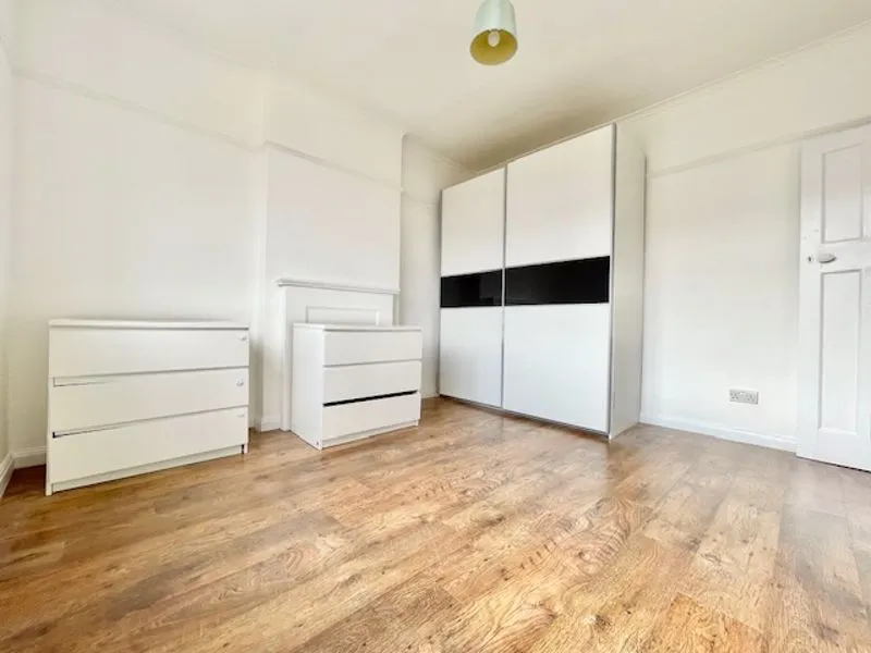 Granton Road, London SW16 5AN, photo 11