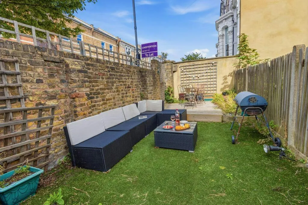 Bedford Road, London, SW4, photo 31