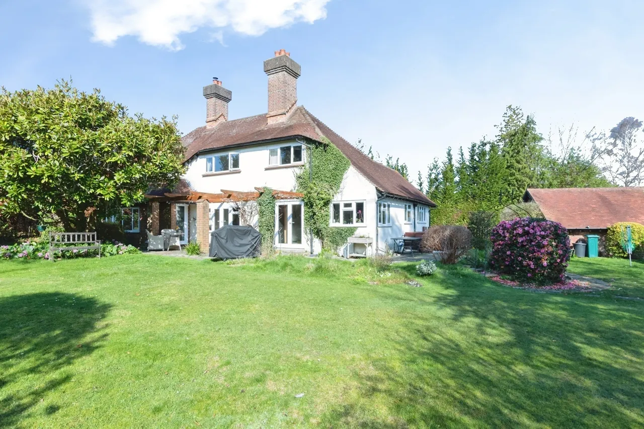 5 bed house for sale, Pikes Hill Avenue, Lyndhurst, SO43