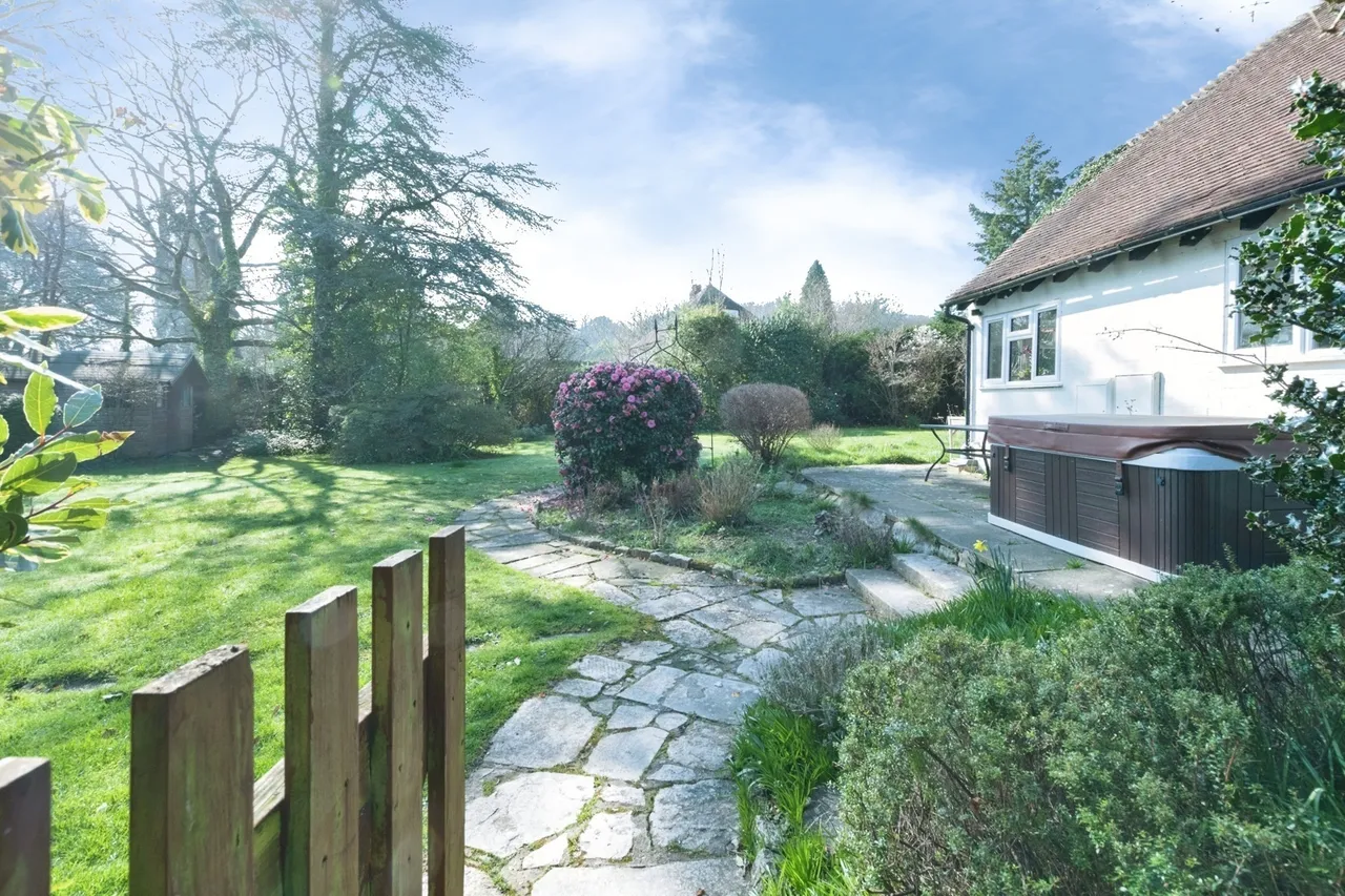 Pikes Hill Avenue, Lyndhurst, SO43, photo 19