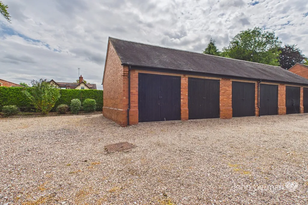 Brocksford Court, Doveridge, photo 19