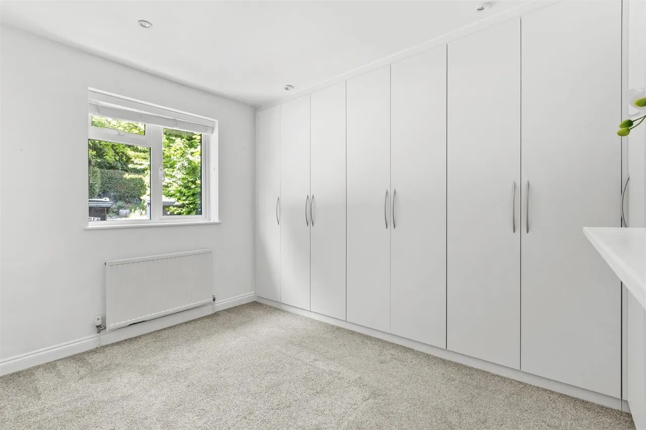 Carrs Drive, High Wycombe, HP12, photo 13