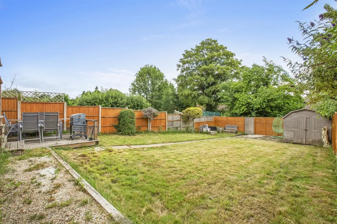 Carrs Drive, High Wycombe, HP12, photo 6
