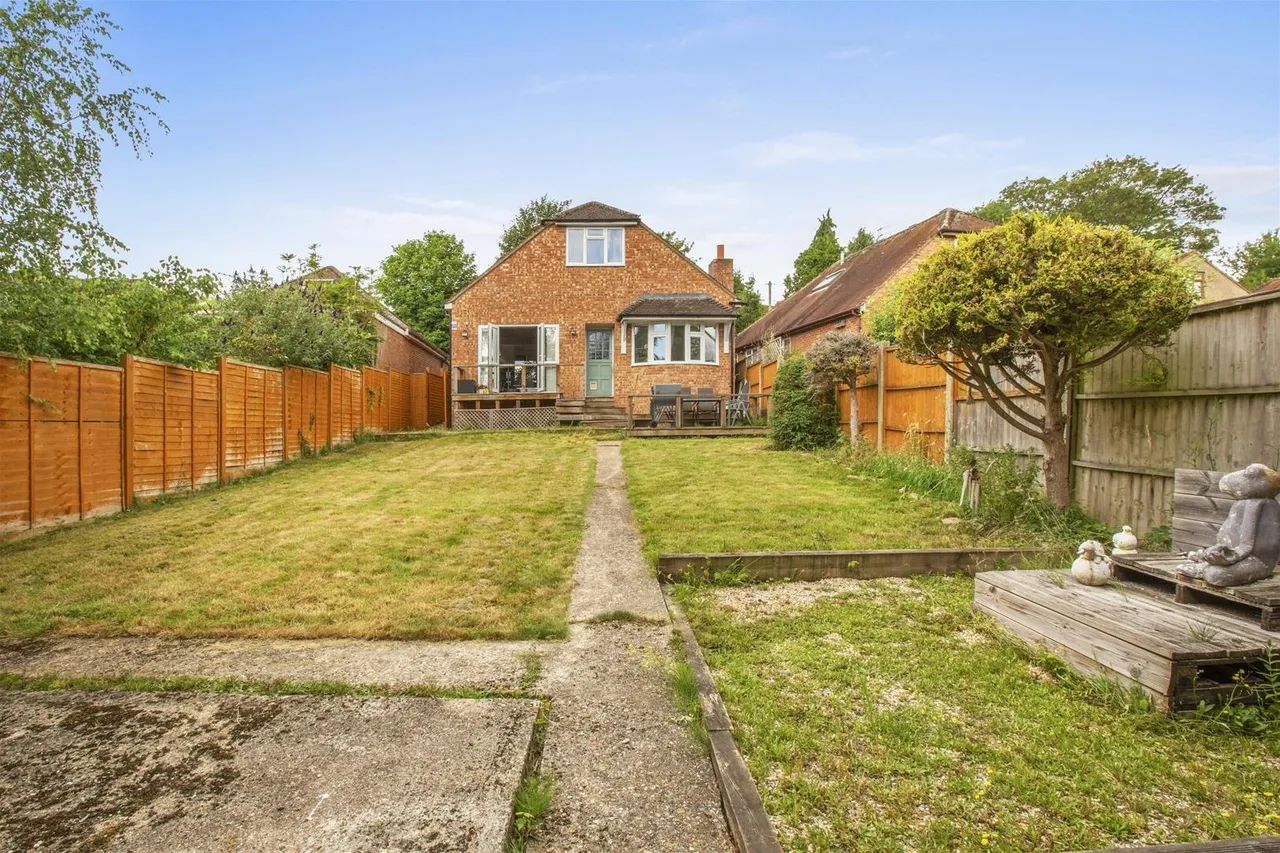 Carrs Drive, High Wycombe, HP12, photo 7