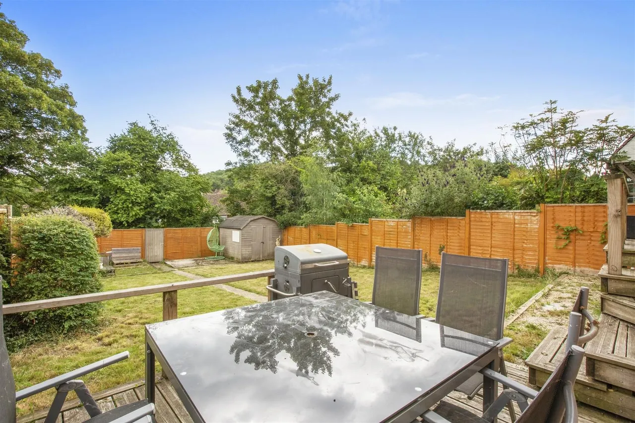 Carrs Drive, High Wycombe, HP12, photo 17