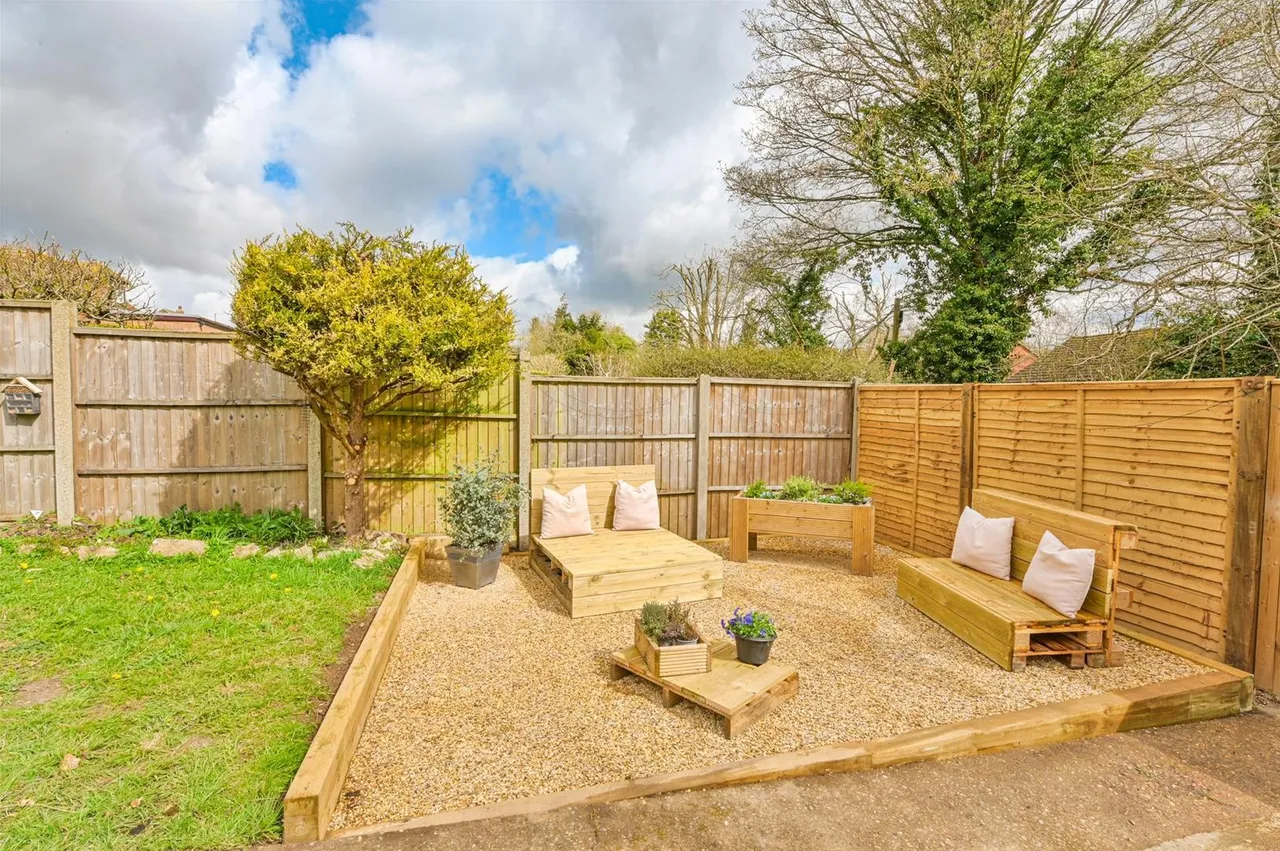 Carrs Drive, High Wycombe, HP12, photo 18