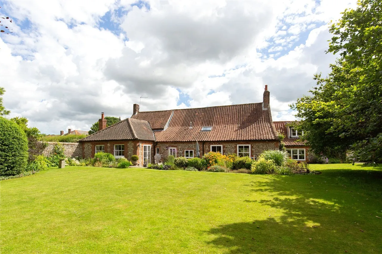 Burnham Road, South Creake, NR21, photo 33