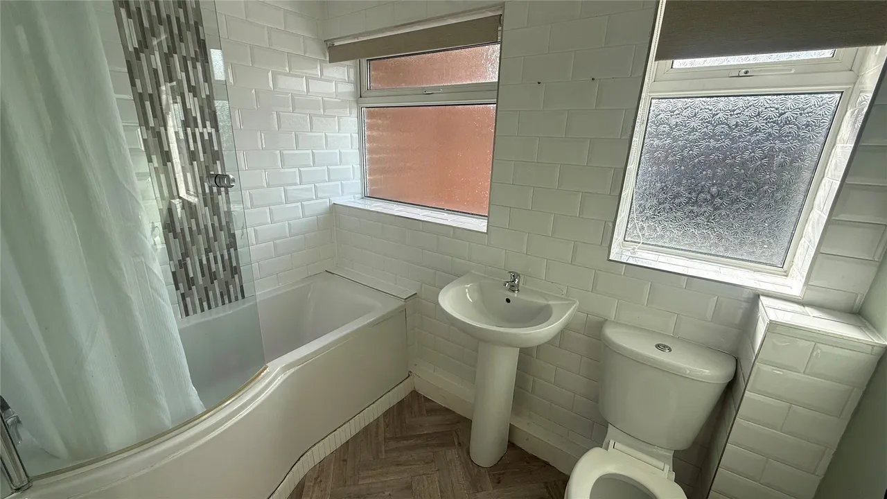 Conway Court, Ellesmere Port, CH65, photo 15