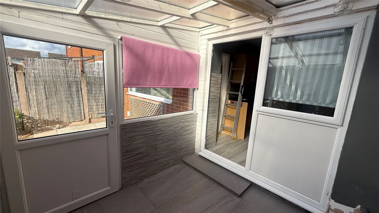 Conway Court, Ellesmere Port, CH65, photo 7
