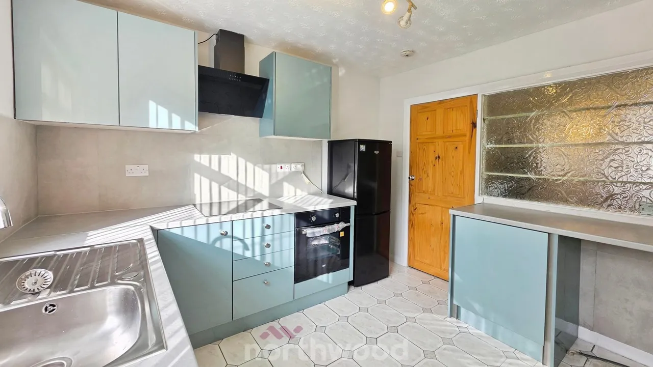 Kings Road, Askern, DN6, photo 2