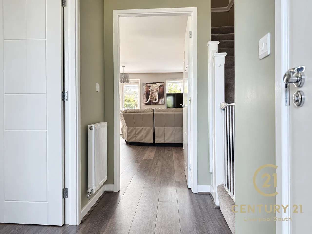 Mildenhall Road, L25, photo 2