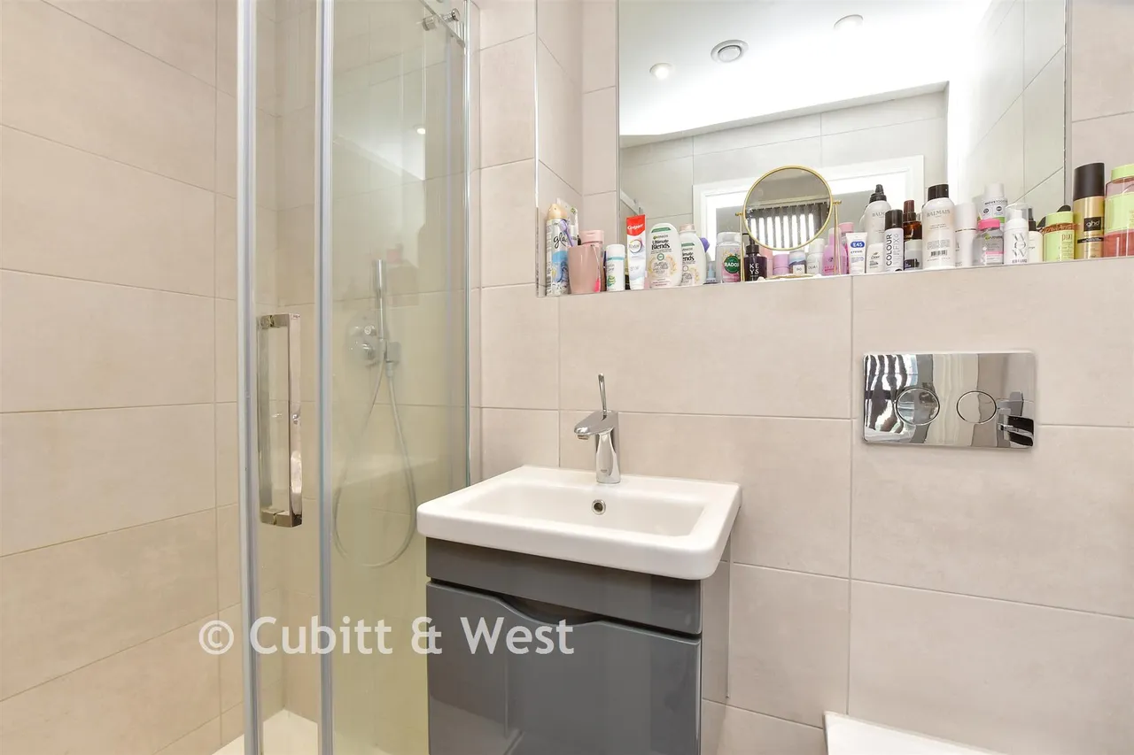 Manor Road, Wallington, SM6, photo 9