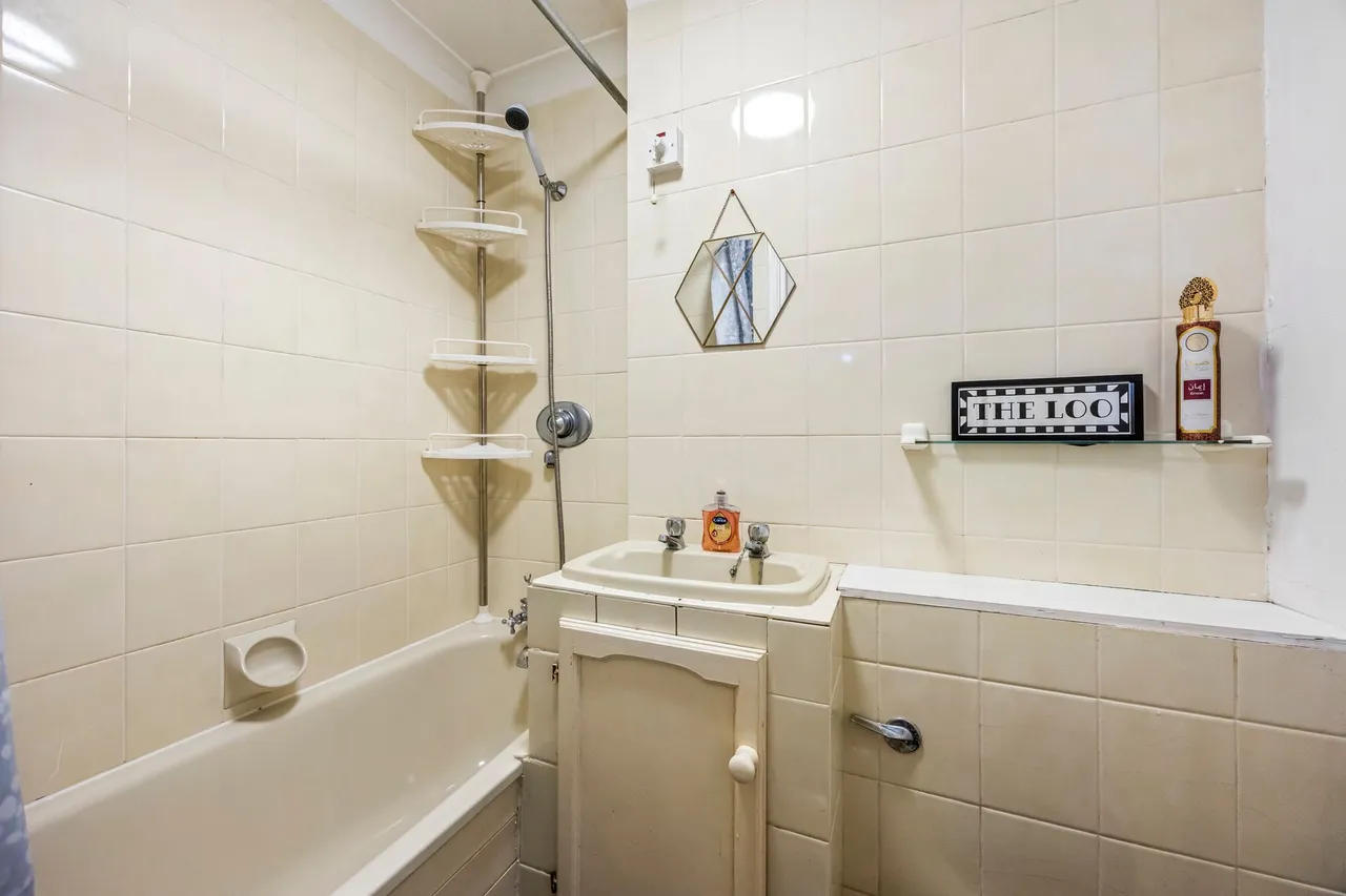 Drummond Close, Haywards Heath, RH16, photo 6