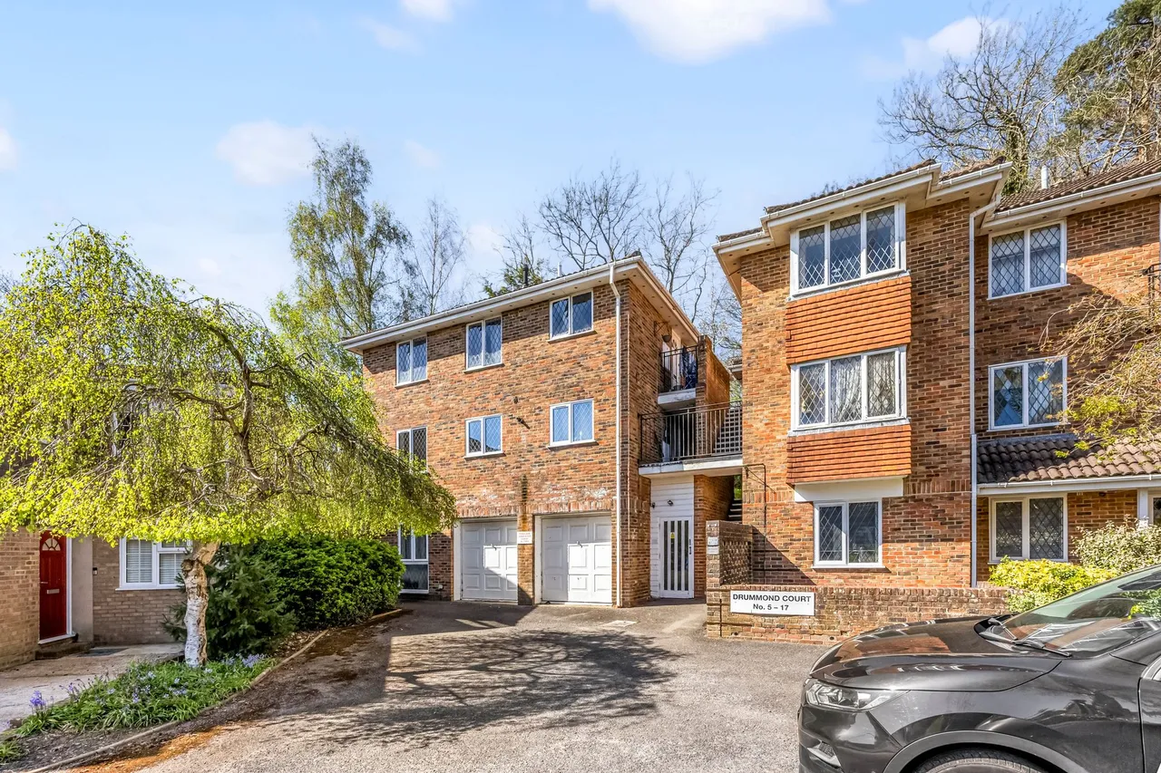 1 bed property for sale, Drummond Close, Haywards Heath, RH16