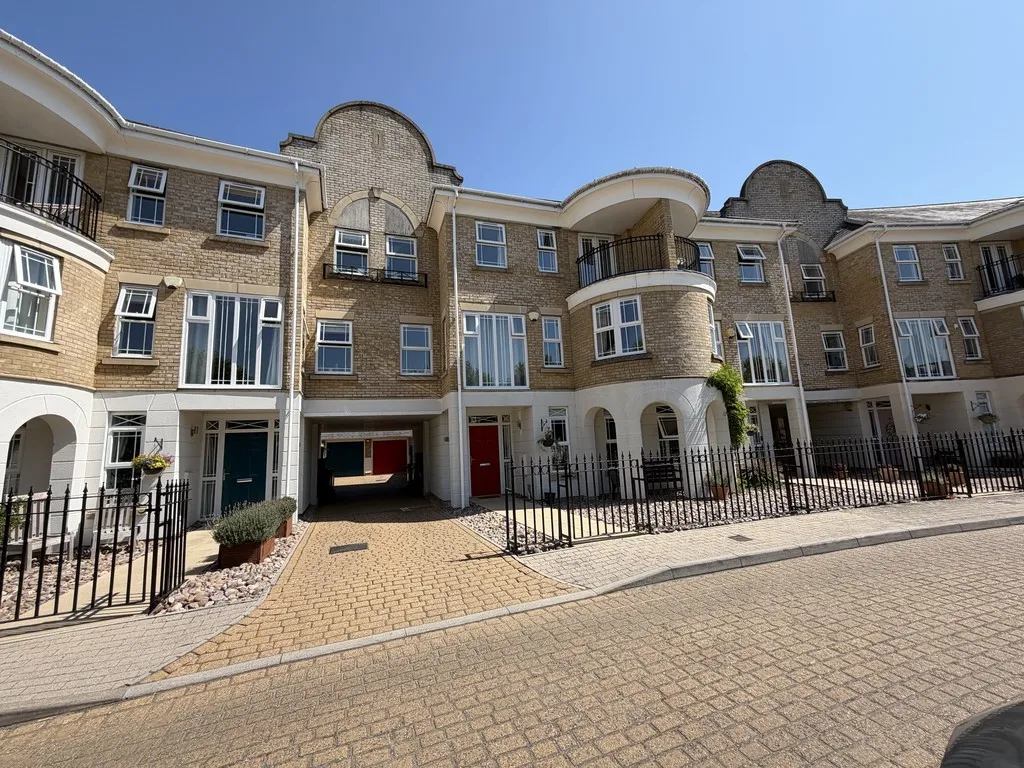 Dettingen Crescent, Deepcut, photo 34