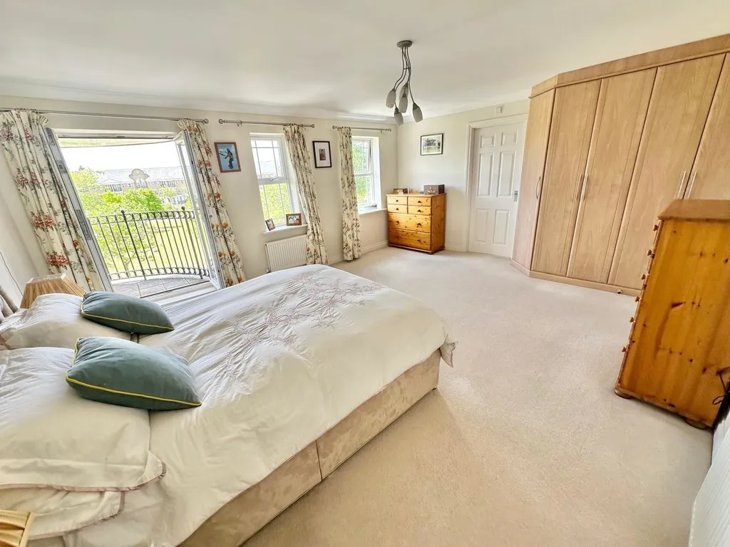 Dettingen Crescent, Deepcut, photo 4