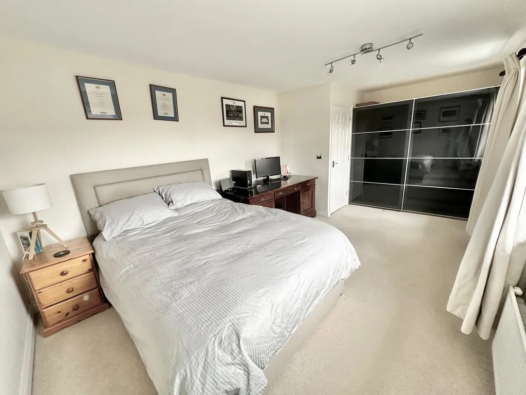 Dettingen Crescent, Deepcut, photo 24